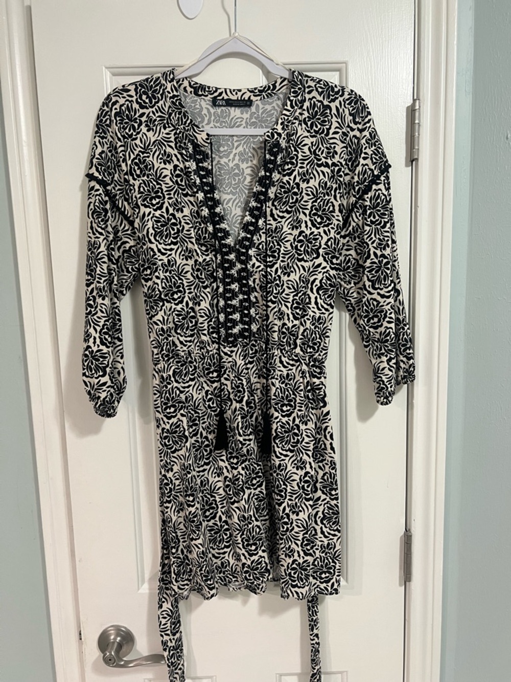 Zara Black & White Floral romper with V-Neck Tassel Detail- tie belt